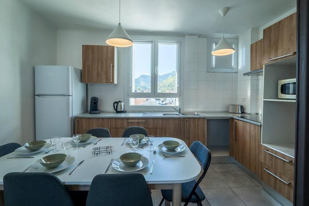 Le Grand Cosy - Lourdes - Proche Apartment Exterior photo